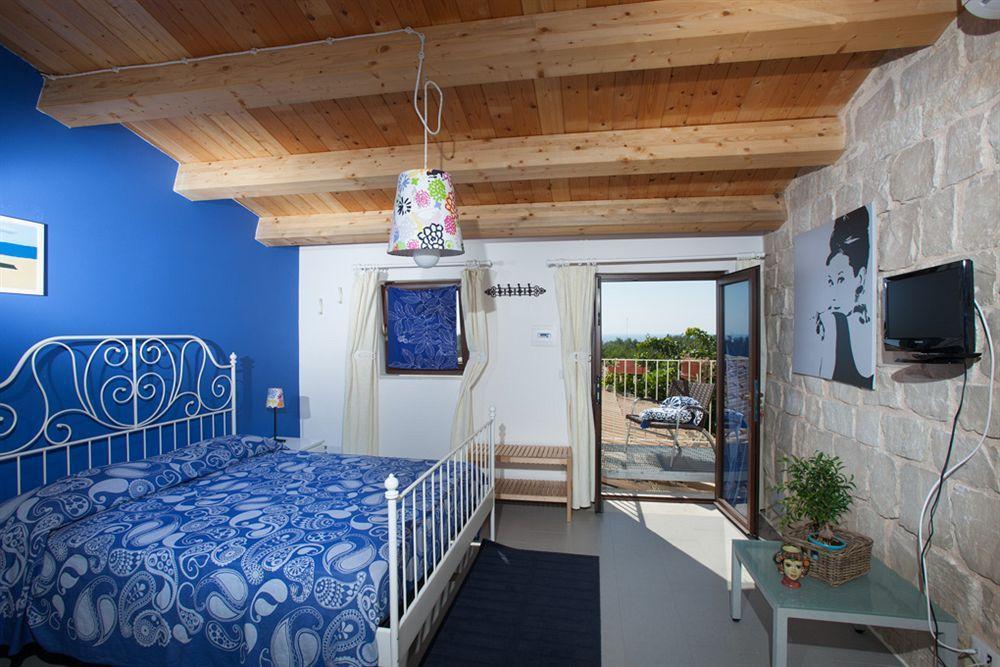 Villa U Marchisi B&B 시클리 외부 사진