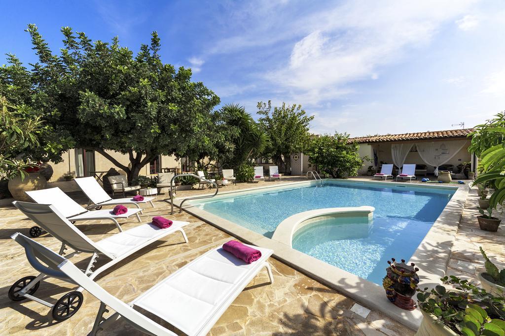 Villa U Marchisi B&B 시클리 외부 사진