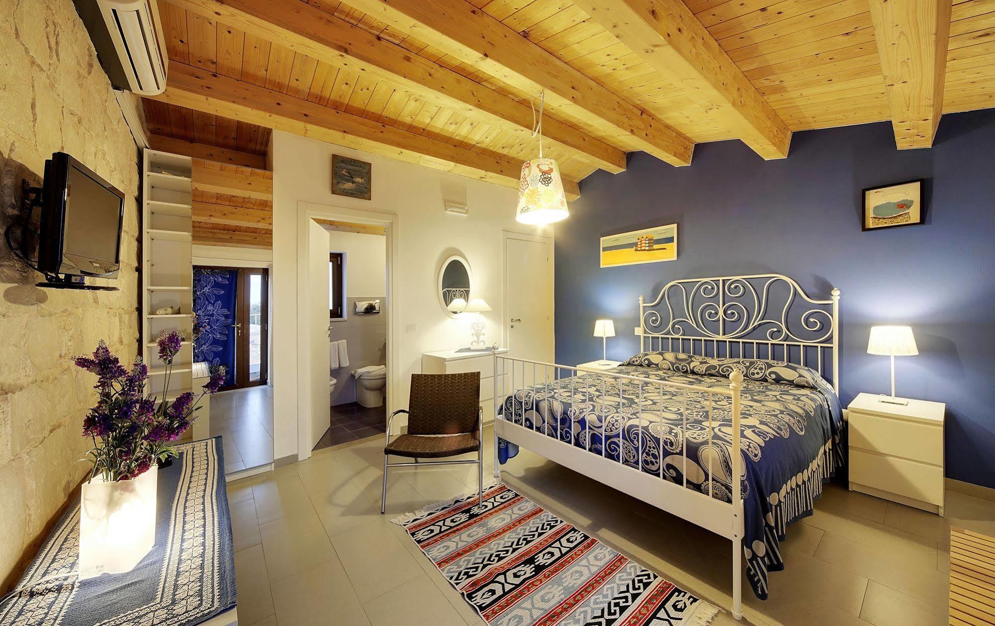 Villa U Marchisi B&B 시클리 외부 사진